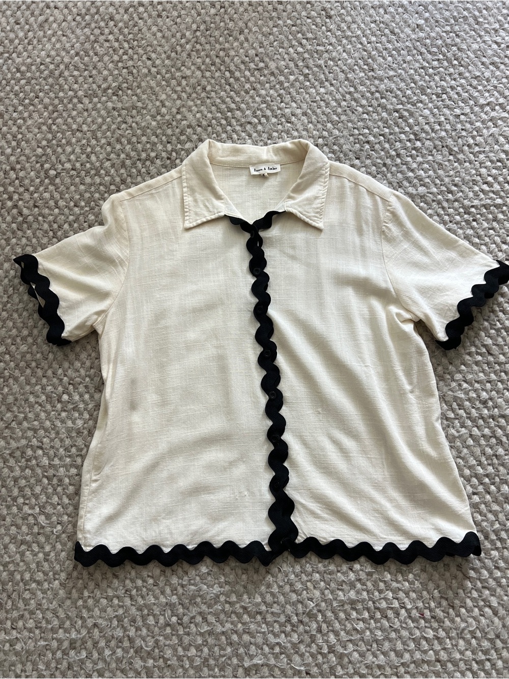 Cream Short Sleeve Top with Black Scallop Trim
